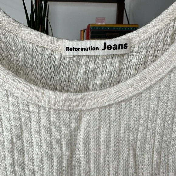 Reformation Simple tank - Picture 2 of 4